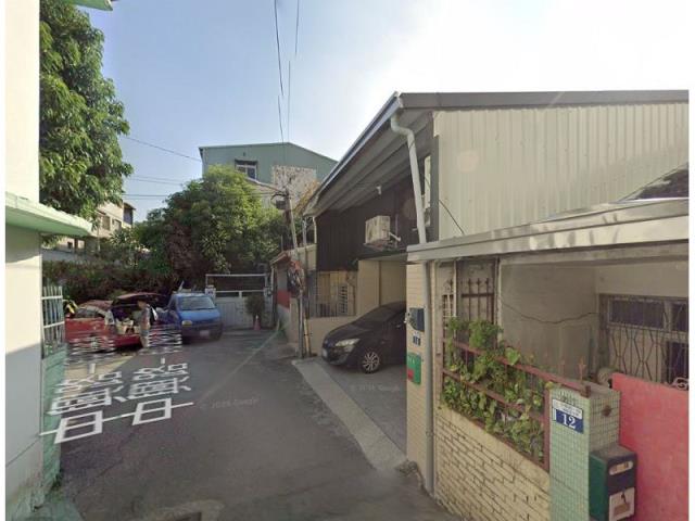 台中大里透天法拍-3