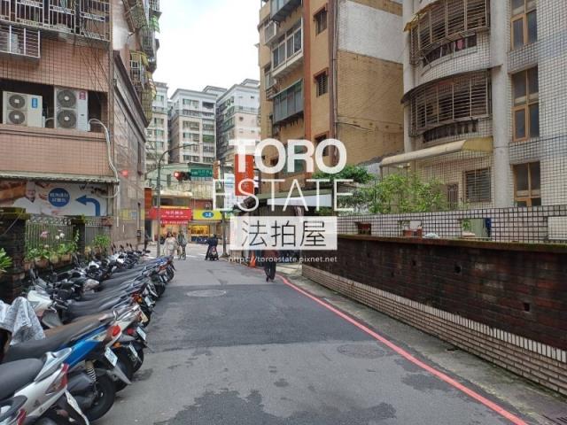 新北大樓法拍-8