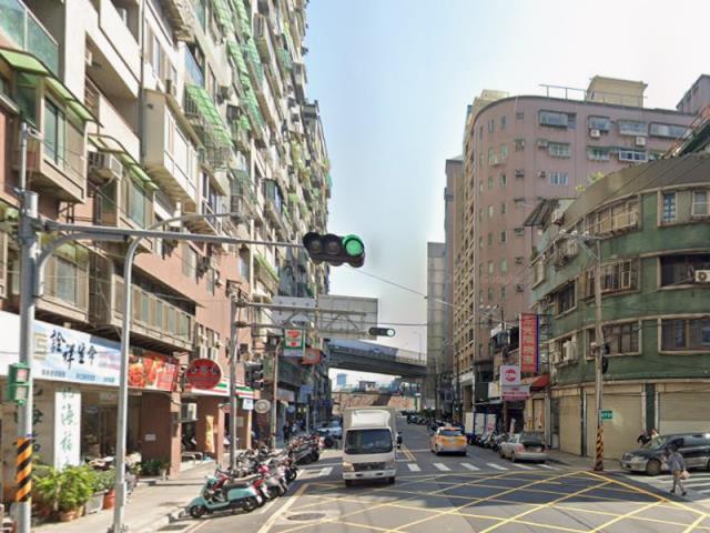 三重大樓法拍-7