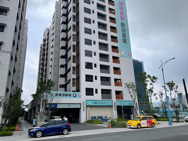新北八里法拍大樓-5