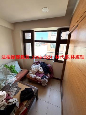 新北八里透天法拍-4