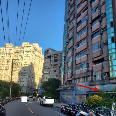 新北淡水法拍大樓-2