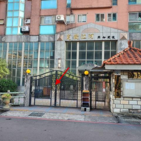 新北淡水法拍大樓-3