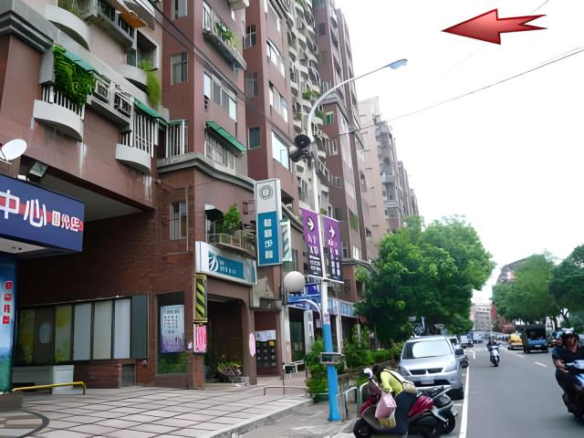 板橋拍賣大樓-4