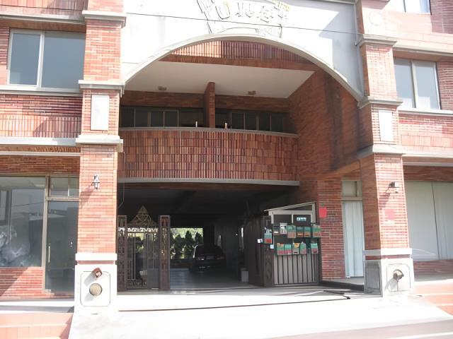 新北三芝大樓法拍-7