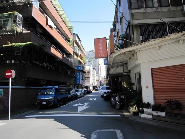 台北拍賣大樓-6