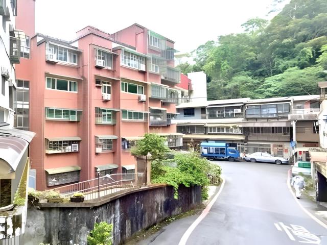新北新店華廈法拍-4