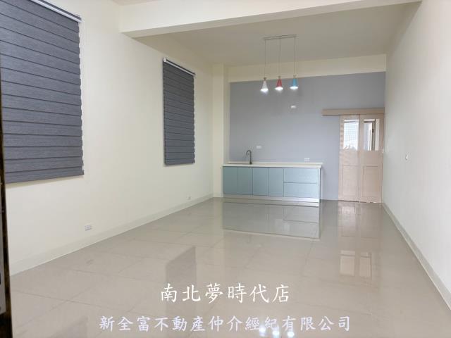 嘉義透天-1