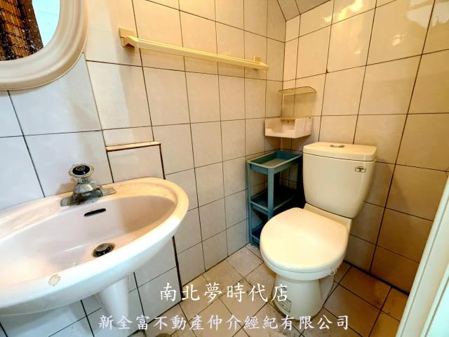 中西區透天-14