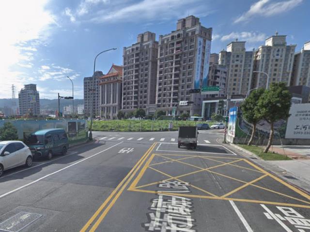 新北大樓法拍-8