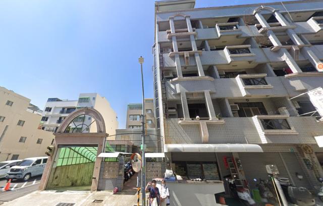 安平華廈法拍-5