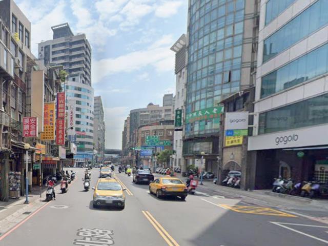 新北三重法拍大樓-7