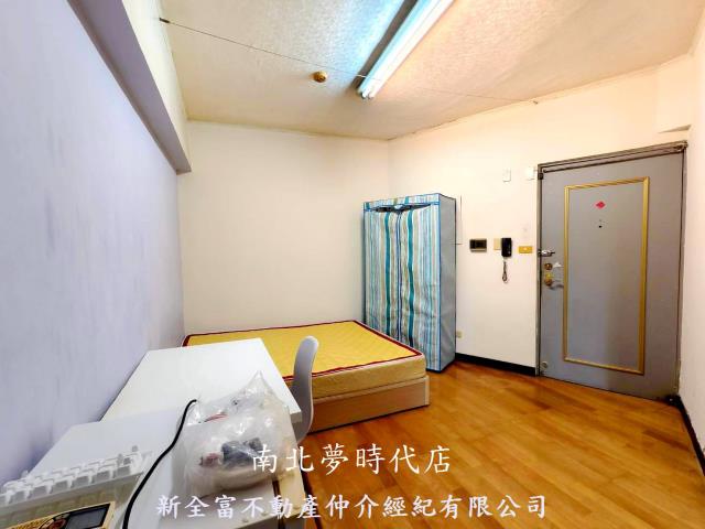 東區華廈-1