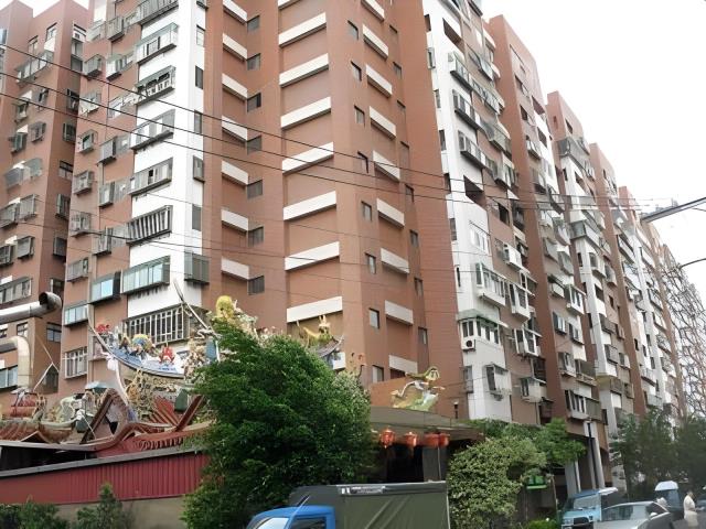 桃園拍賣大樓-2