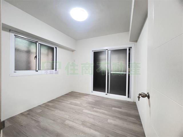 高雄華廈-8