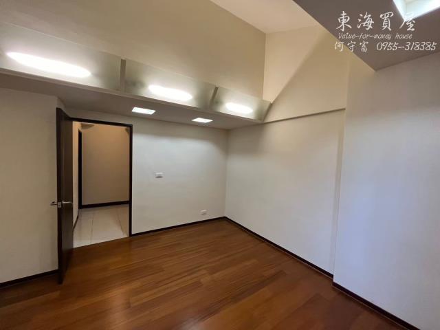 台中龍井透天-11