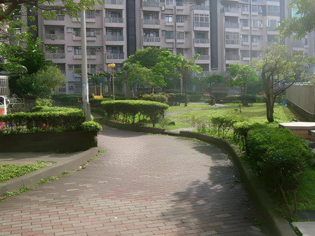 龜山法拍華廈-4