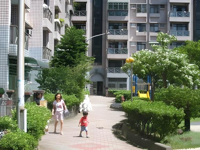龜山法拍華廈-5