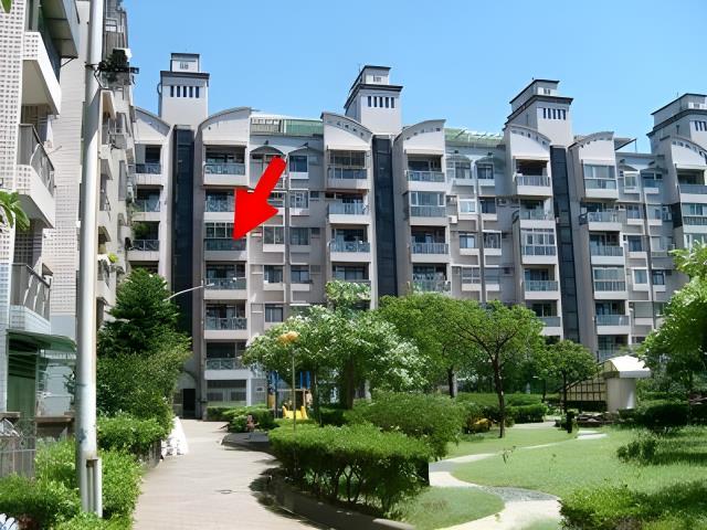 龜山法拍華廈-3