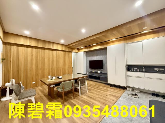 台南東區透天-1