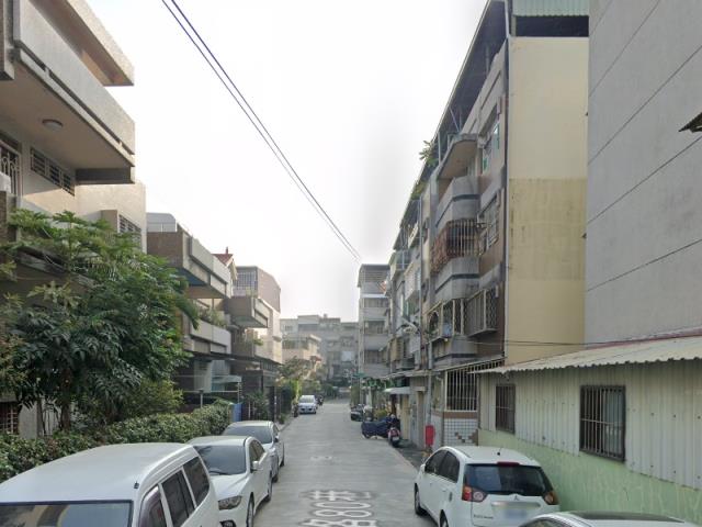 高雄苓雅法拍公寓-2