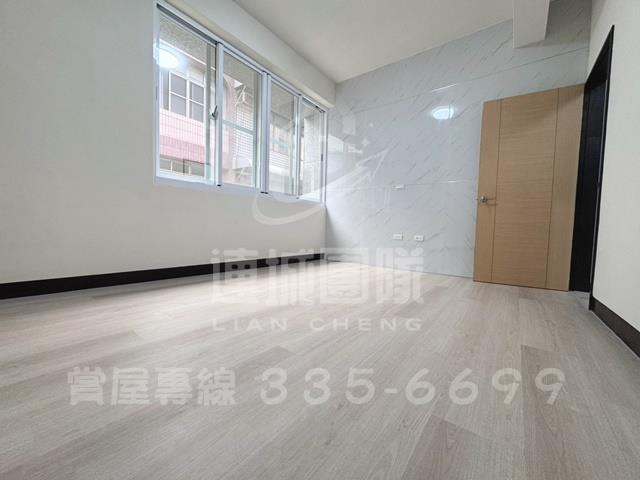 小港透天-3