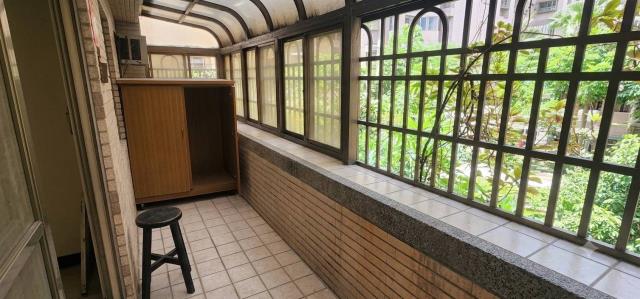 中壢華廈-1