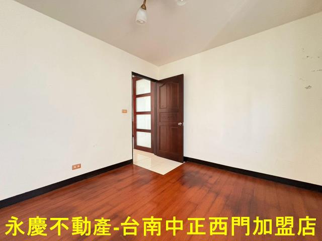 台南南區公寓-4