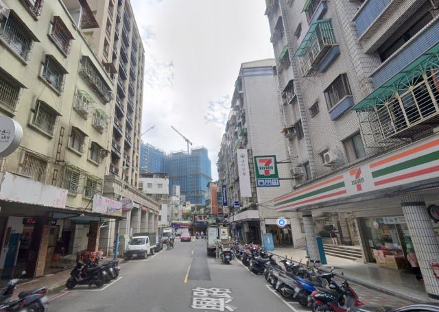 板橋大樓法拍-7
