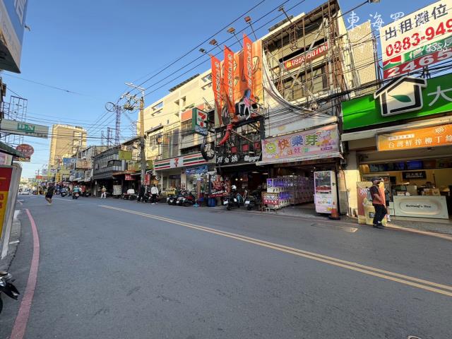 台中龍井店面-6
