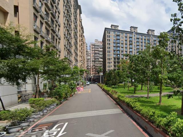 新北新莊大樓法拍-4