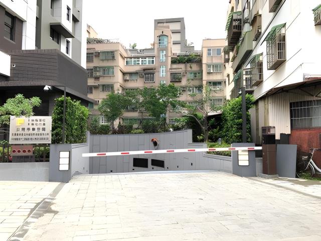 內湖法拍大樓-6