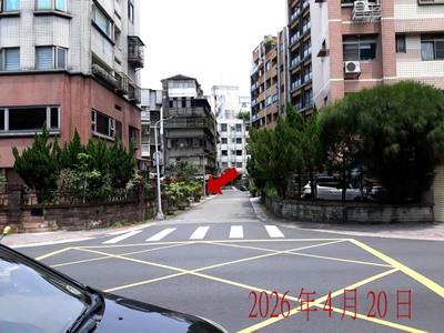 台北內湖華廈法拍-3