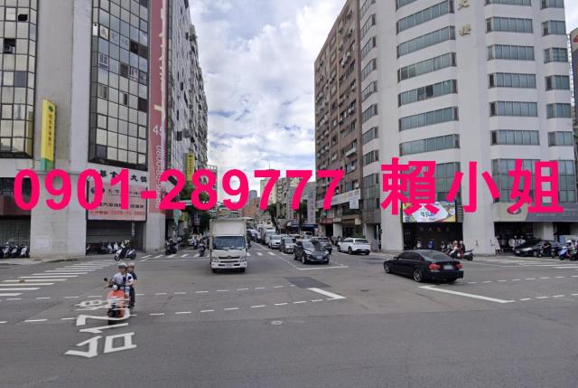 西區拍賣大樓-4