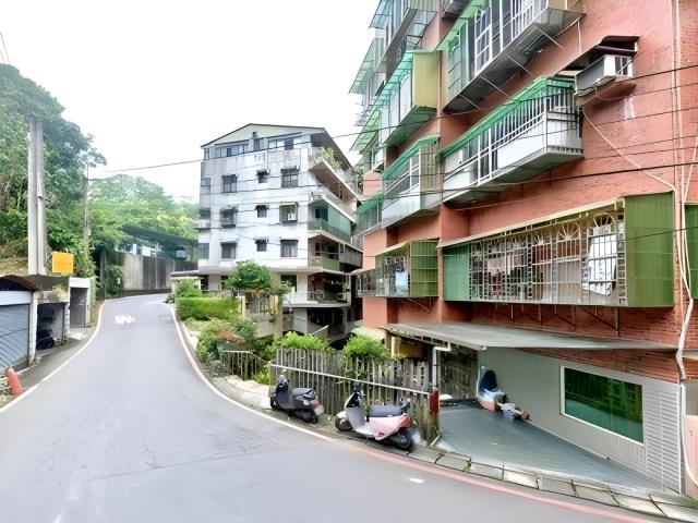 新北新店大樓法拍-6