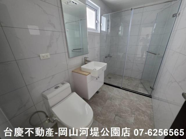 高雄公寓-8