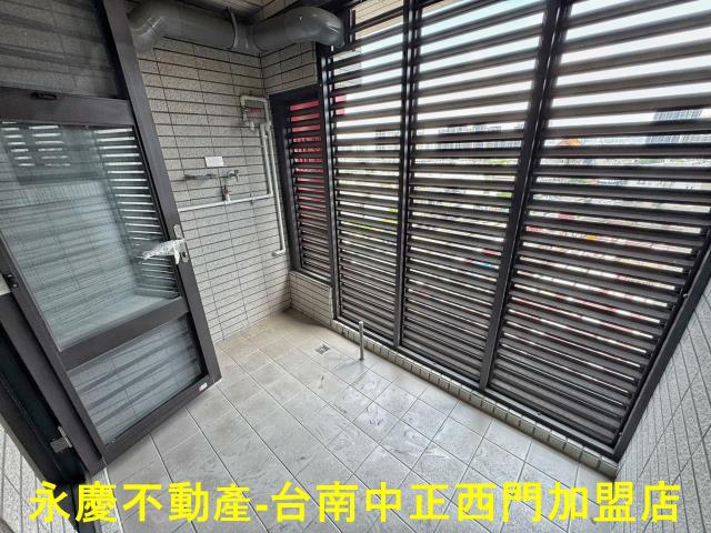 台南北區大樓-11