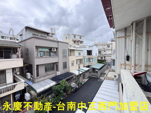 東區透天-13