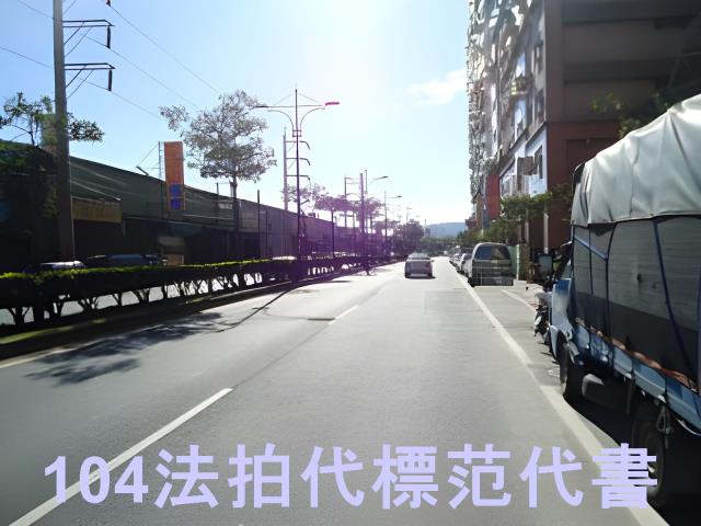 八里大樓法拍-10