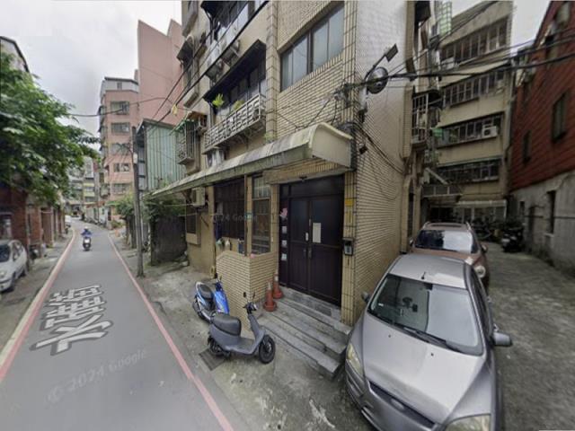新北汐止法拍公寓-7