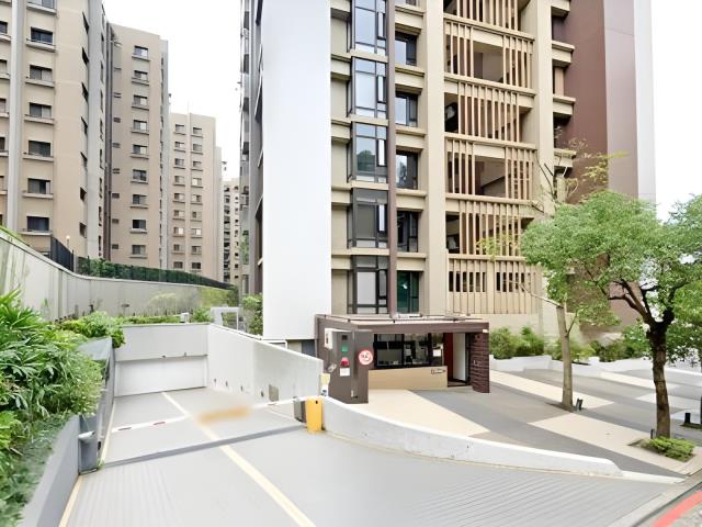 台北南港法拍大樓-4