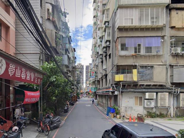新北大樓法拍-4