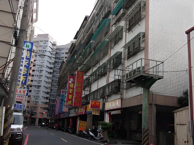 新北拍賣華廈-4