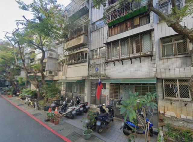 信義區法拍公寓-4