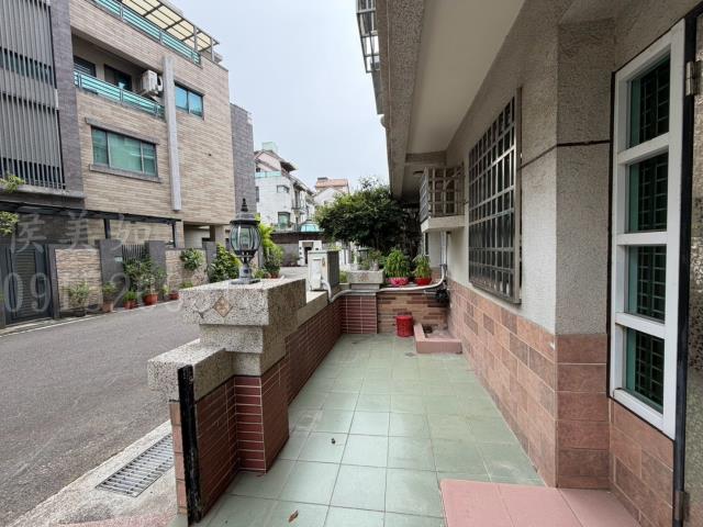 東區透天-4