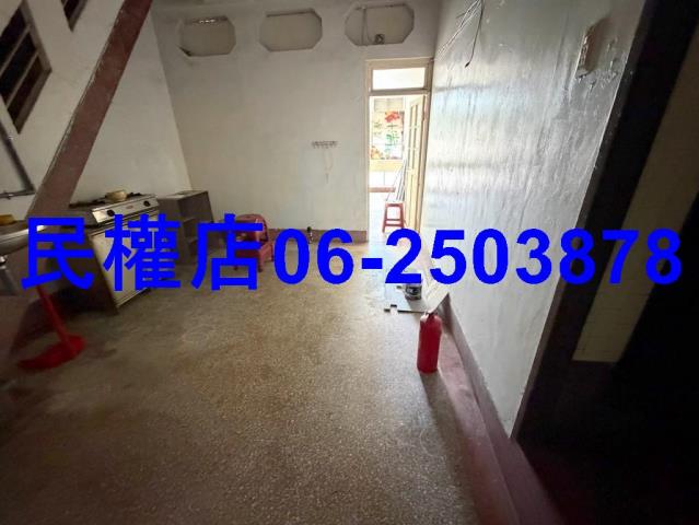 中西區透天-8