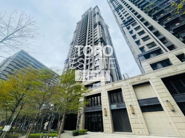 新莊拍賣大樓-5