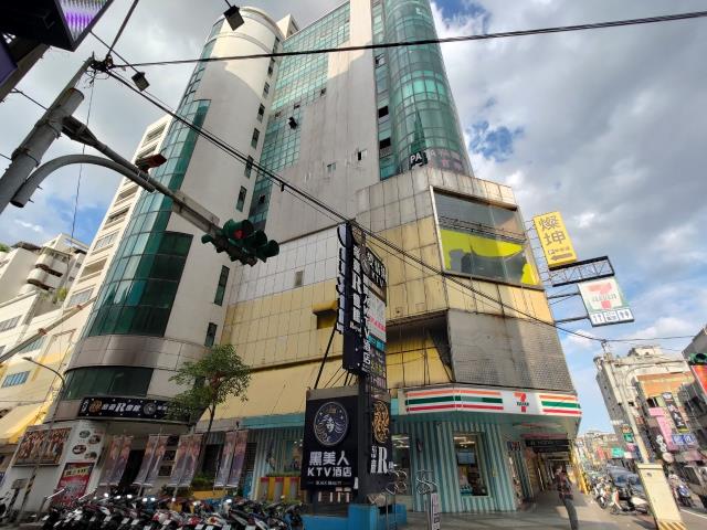 桃園桃園區法拍大樓-1