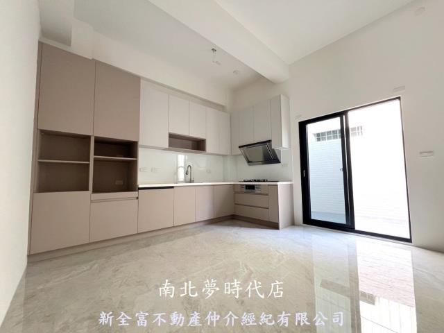 台南關廟透天-12