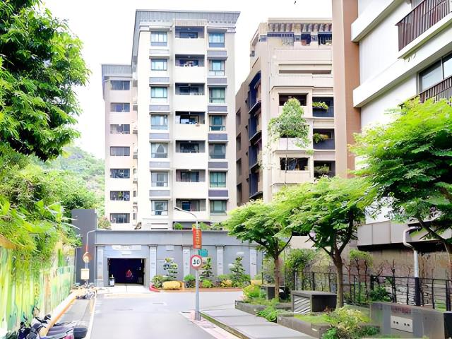 內湖華廈法拍-3
